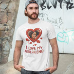 Ich Liebe meine Freundin T - Shirt<br><div class="desc">Einige Ziele T - Shirt mit dem Sprichwort "I Liebe my friend", mit einem Foto in Form eines Liebe Herz, und eine Streuung von kleinen roten Herzen. Gib deinem Freund diesen niedlichen T - Shirt zum Geburtstag, Weihnachten oder Valentinstag. Foto Tipp: Crop dein Foto in ein Quadrat bevor du sicherstellst,...</div>