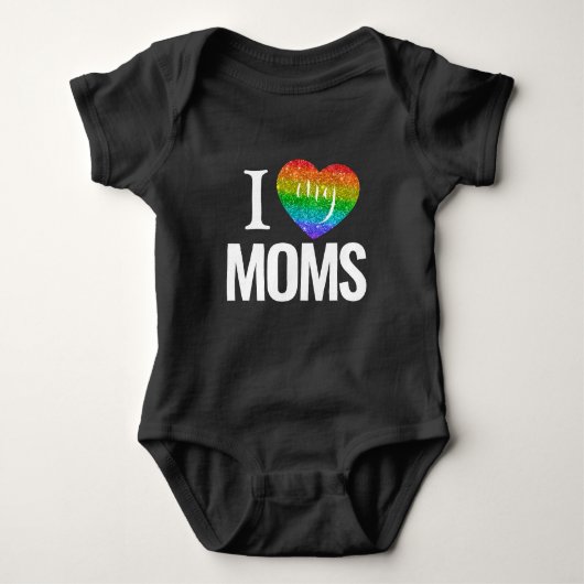 Ich Liebe meine Mamas | Rainbow Heart Prith Month Baby Strampler (Vorderseite)