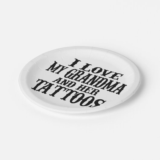 Ich Liebe meine Oma und ihre Tattoos Papier Teller (Schrägansicht)
