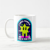 Ich Liebe Menschen, mit denen ich seltsam sein kan Kaffeetasse (Links)