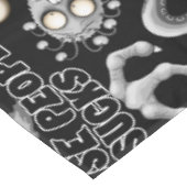 Ich Liebe Monster, weil Leute Ist zum Kotzen sind Tischdecke (Schrägansicht)