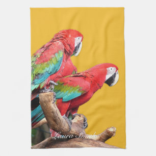 Ich liebe schöne Vögel! Rote und blaue Papageien. Küchentuch