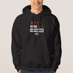 Ich Liebe Wein und meine Airedale Terrier Mama Vat Hoodie