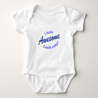 Ich mache das Aussehen leicht Baby Strampler