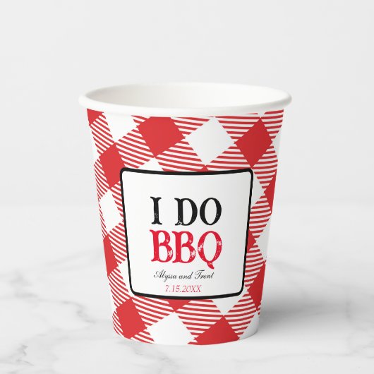 Ich mache GRILLEN Red Gingham Custom Wedding Pappbecher (Vorderseite)