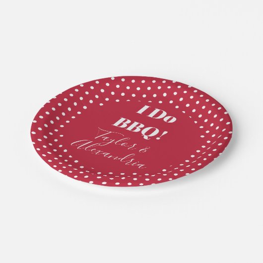 Ich mache GRILLEN Red Polka Dot Custom Wedding Pappteller (Schrägansicht)
