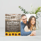 Ich mache GRILLEN Rustic Sunflower Foto Engagement Einladung (Stehend Vorderseite)