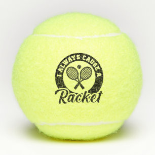 Ich mache immer ein Racket Tennisbälle