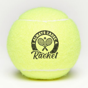 Ich mache immer ein Racket Tennisbälle