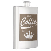 Ich mache Kaffee in KOMs Flachmann (Rechts)