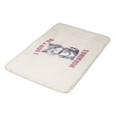 Ich mache keinen Morgen - Graue Katze mit Kaffee Badematte (Schrägansicht)