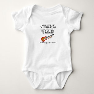 Ich mag aussehen, als höre ich dir zu, aber in mei baby strampler