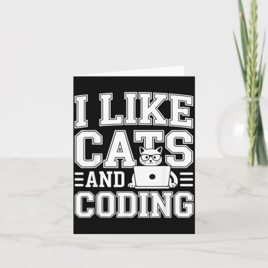 Ich mag Katzen und codierender Programmierer auf T Karte (Vorderseite)