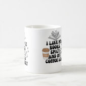 Ich mag meine Bücher scharf und meinen Kaffee vere Kaffeetasse (Mittel)