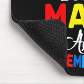 Ich mag nicht verbal sein, aber meine Mutter erinn Mousepad (Ecke)