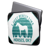 Ich mag Pferde in Marine Green Laptopschutzhülle (Vorderseite Links)