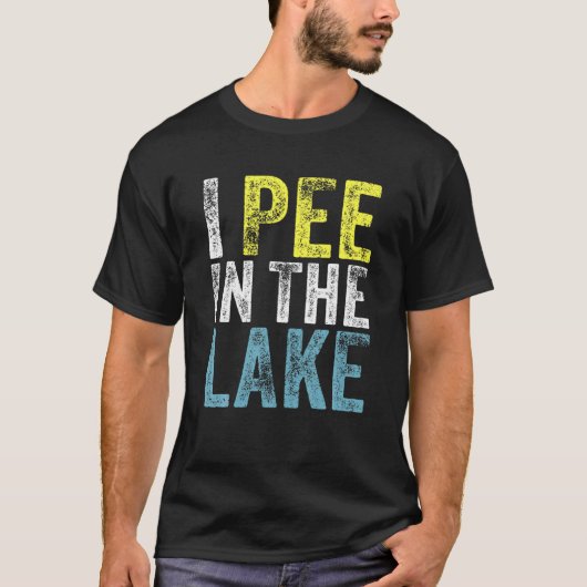 Ich pisse im sonnigen Sommerferienlager am See T-Shirt (Vorderseite)