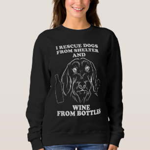 Ich rette Hunde aus dem Unterschlupf und Wein aus Sweatshirt