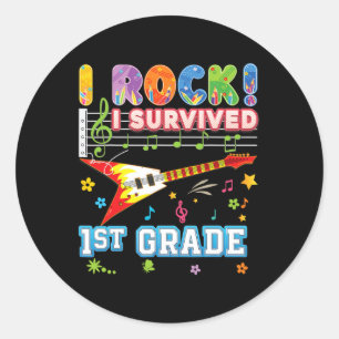 Ich Rock überlebte 1. Klasse Graduate letzten Tag  Runder Aufkleber