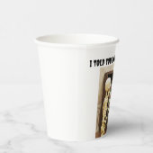 Ich sagte dir, es war ein Bullseye Pappbecher (Rechts)