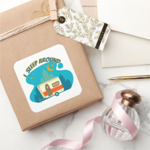 Ich schlafe um Camper Van Camping Explorer Natur Quadratischer Aufkleber