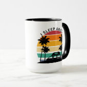 Ich schlafe um Van Life Pub Vinatge Sunset Reise Tasse (VorderseiteRechts)