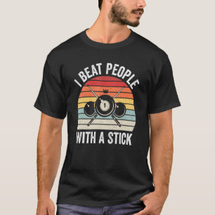 Ich schlage Leute mit einem Billardkugel-Pool-Vin- T-Shirt
