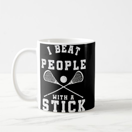 Ich schlage Leute mit einem Stick Fun Lacrosse Pla Kaffeetasse (Links)