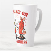 Ich schneide auf saftigen Dackeln Erwachsenen Humo Milchtasse (Rechte Ecke)