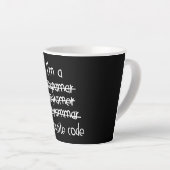 Ich schreibe Code Programmierer Humor Typografie G Milchtasse (Rechte Ecke)