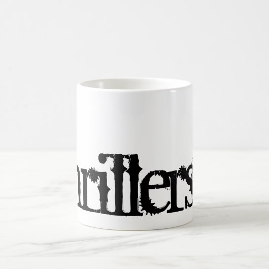 Ich schreibe Thriller-Fiktion Kaffeetasse (Mittel)