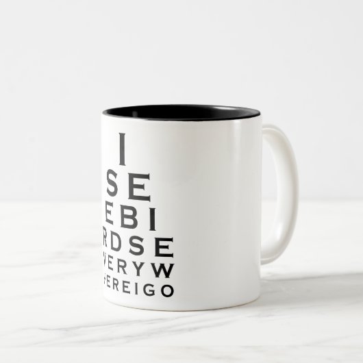 Ich sehe Vögel Eyechart Zweifarbige Tasse (VorderseiteRechts)