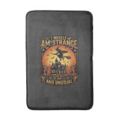 Ich selbst bin eine seltsame ungewöhnliche Hallowe Badematte (Vorderseite Vertikal)
