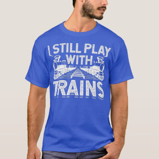 Ich spiele immer noch mit Zügen, der sonnigen Eise T-Shirt