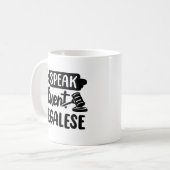 "Ich spreche fließend Legalesisch" Kaffeetasse (Vorderseite Links)