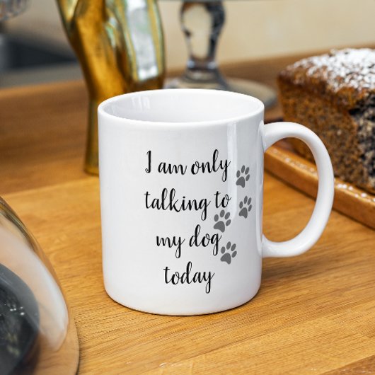Ich spreche heute nur mit meinem Hund mit dem Haus Kaffeetasse