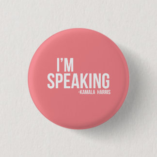 Ich spreche - Kamal Harris in Rosa Button