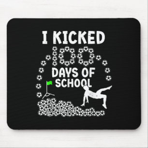 Ich startete 100 Tage Schulsoccer am 100. Tag des Mousepad