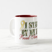 Ich stehe meine Mann-stolze Armee-Ehefrau bereit Zweifarbige Tasse (Vorderseite Links)