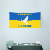 Ich stehe mit der ukrainischen Flagge Tauben Fried Banner (Messeveranstaltung)