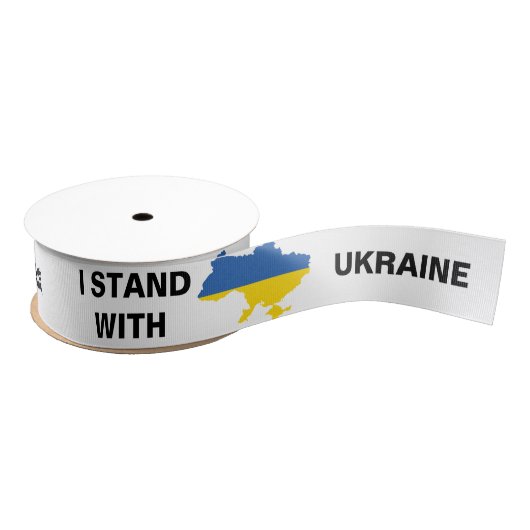 Ich stehe mit ukrainischer Flagge und Karte Ripsband (Spule)