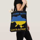 Ich stehe mit ukrainischer Flagge und Karte Tasche (Von Nahem)