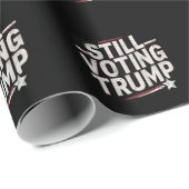 Ich stimme immer noch für Trump American 2024 Geschenkpapier (Rolleneckpunkt)