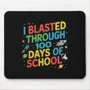 Ich stürzte durch 100 Tage Astronauten-Wellness-Ce Mousepad