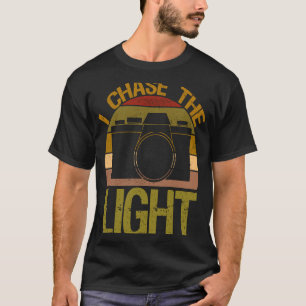 Ich suche die Lichtkamera-Beleuchtung nach fokaler T-Shirt