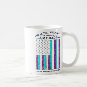 Ich trage Aquamarin und Lila in Erinnerung an mein Kaffeetasse