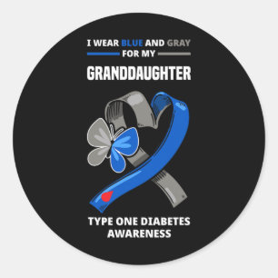 Ich trage Blau und Grau für meine Enkeltochter Typ Runder Aufkleber