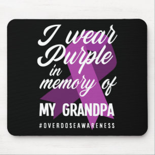 Ich trage Lila Gedächtnis für meine Opa-Überdosier Mousepad