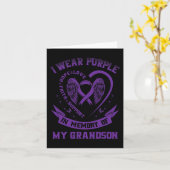 Ich trage Lila in Erinnerung an meine Großmutter E Karte (Gelbe Blume)