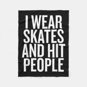 Ich trage Skate und traf Leute lustig Zitat Fleecedecke
